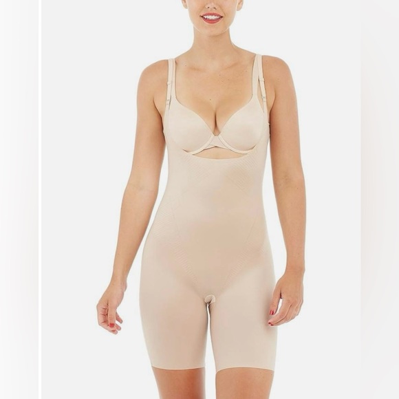 Miracle Suit ‘Back Magic’ Shapewear Shaper Bodysuit, Size Small NWT Nude Color - Picture 4 of 11